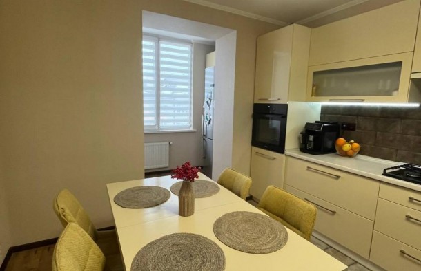 Продаж 3кім квартири з ремонтом і меблями, фото 6