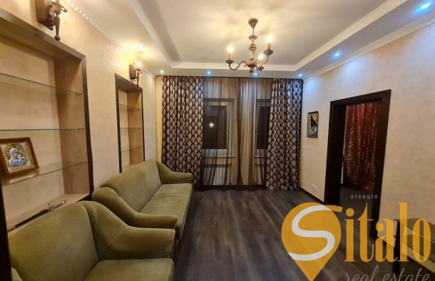 Продаж будинку на центральній вулиці Парфьонова, фото 4