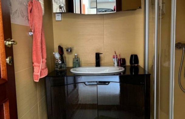 Продаж вілл і будинків в Чорногорії в Каменарі km01473.4bd_s8780, фото 39