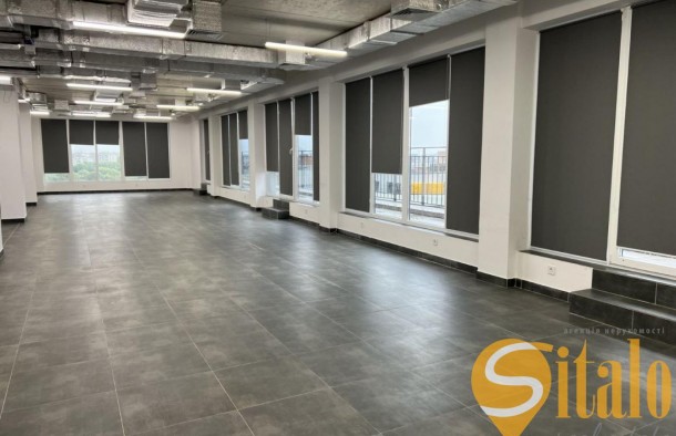 Пропонується в оренду просторе комерційне приміщення у Львові на вул. Щирецькій, фото 2