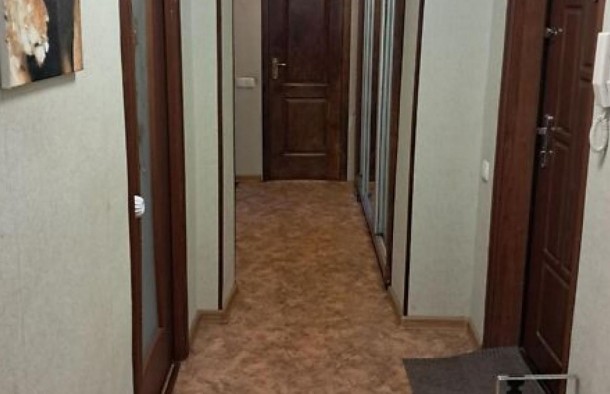 Двокімнатна у центрі Космоса з ремонтом., фото 6