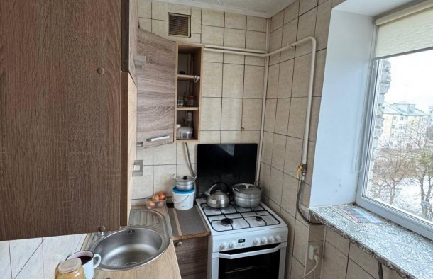 Продаж 1 кім квартири в м.Радехів Львівська область., фото 6