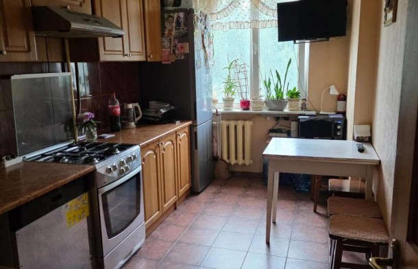 Продаж 3 кімнатна квартира вулиця Миколайчука, панель, фото 2
