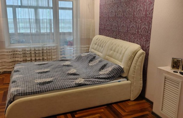Трикімнатна квартира з ремонтом та меблями., фото 3