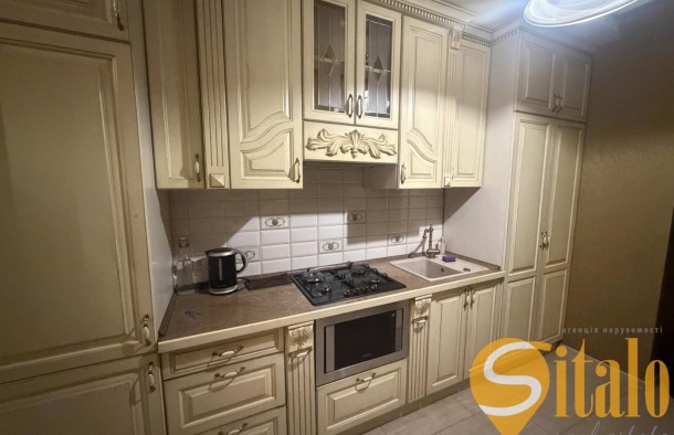 Оренда  Квартира  пл. Катедральна, Галицький район, Львів, фото 4