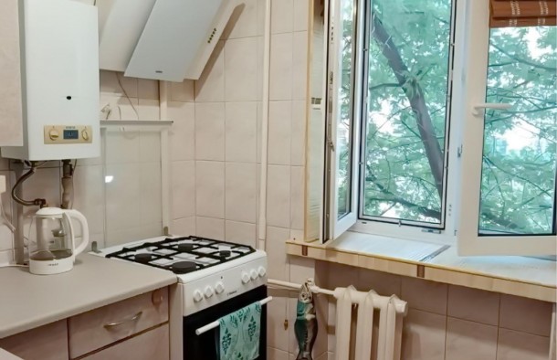 Продаж 3х кімн. квартири вул. Українська район Малого ринку., фото 1