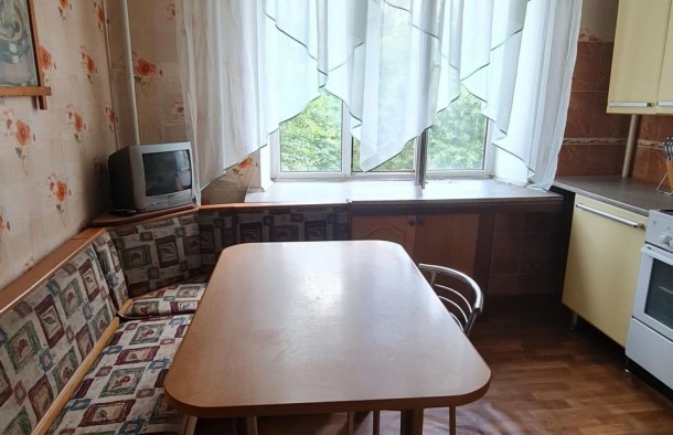 Продаж 2х кімн. повнометражної квартири на Сталеварів., фото 2