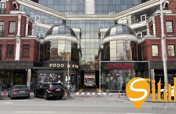 Фасадне приміщення 260 м² у БЦ Євразія  1 поверх  Центр Києва, фото 1