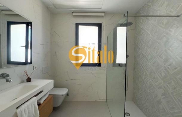 Сучасний будинок з ремонтом у Фінестраті., фото 17