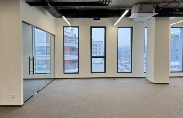 Оренда офісу у сучасному бізнес центрі класу А вулиця Зелена м.Львів, фото 3