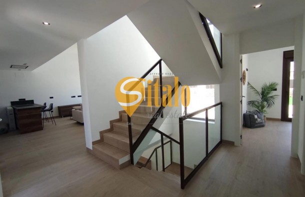 Сучасний будинок 4 спальні на Коста Бланка в Бернідорм, новий мікрорайон під охороною, фото 12