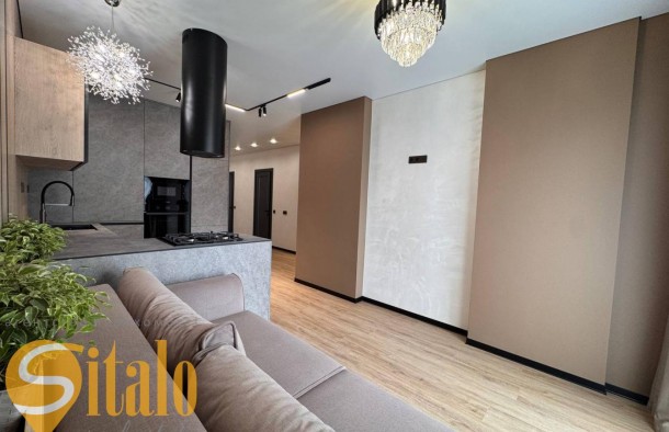 Продається ексклюзивна 3 кім. квартира з дизайнерським ремонтом. В Центрі, фото 5