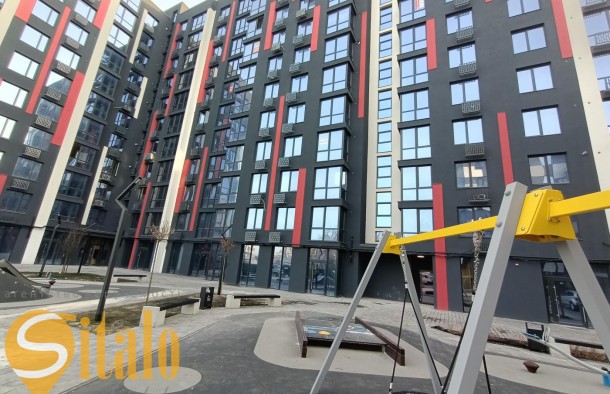 Продається 1 кімнатна 44 м.кв , готова до ремонту  Бандери, фото 1