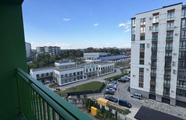 Продаж просторої 2 кім квартири поруч із Міським озером та парком, фото 3
