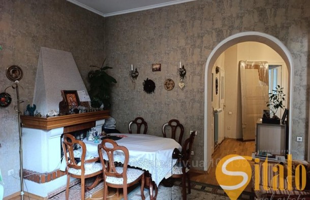 Продаж 4  кімнатна квартира в центрі місто Львів вуиця Богуна, фото 6