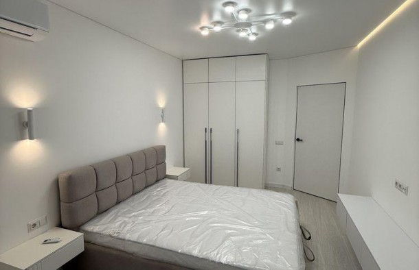 Продаж 1 кім квартири в новобудові з ремонтомЦентр, фото 6