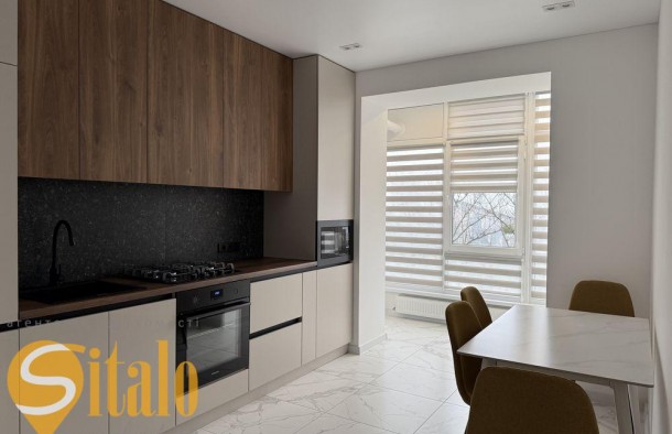 Продаж 1 кім квартири в новобудові з ремонтомЦентр, фото 2