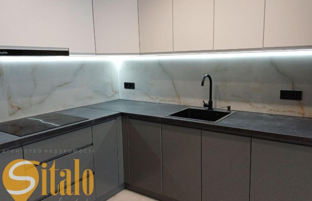 Продаж 2кім квартири в новобудові з ремонтом і меблями, фото 2