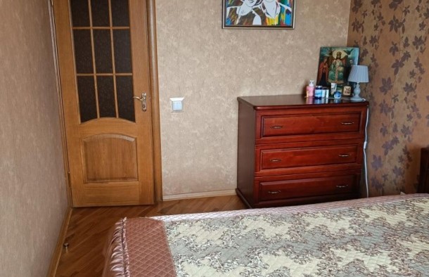 Продаж квартири по вул. Автозаводська, фото 9