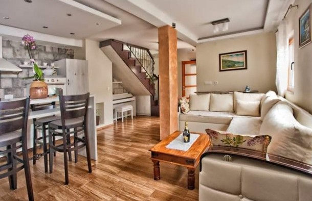 Продаж вілл і будинків в Чорногорії в Тіваті tv01490.3bd_8966, фото 5