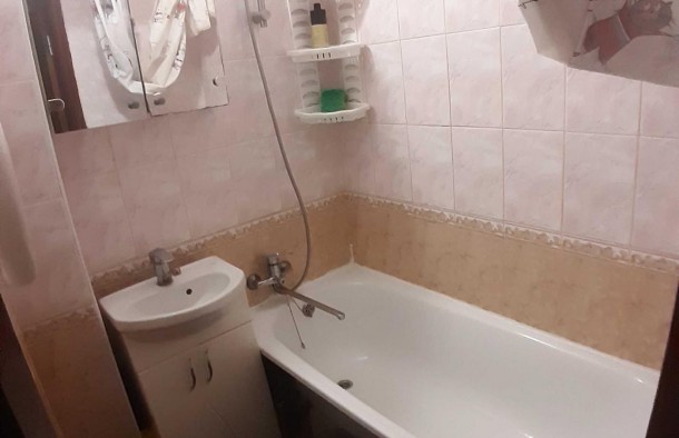 Продаж 2х кімнатної квартири по вул. Комарова, фото 6