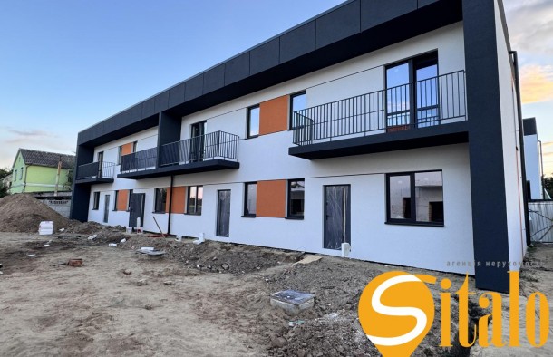 Продаж сучасного таунхауса 115 м² в центрі Петропавлівській Борщагівці  МініКМ  БЕЗ КОМІСІЇ, фото 1