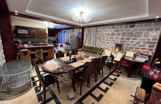 Продаж вілл і будинків в Чорногорії в Каменарі km01473.4bd_s8780, фото 9
