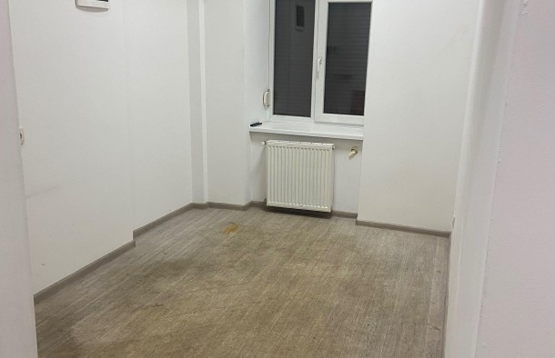 Оренда фасадне комерційне приміщення офіс, салон, магазин вулиця Пекарська центр місто Львів, фото 6