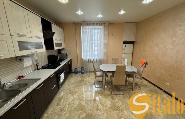 Продаж 3 кімнатної квартири по вул. Княгині Ольги, місто Львів, фото 1