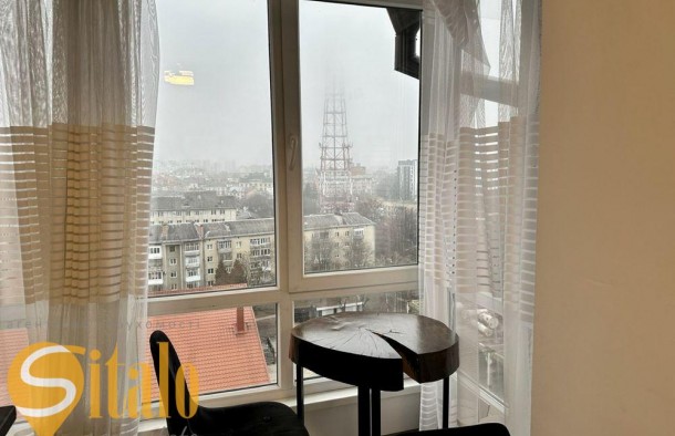 Продаєтьсь квартира Мельника 10, фото 1