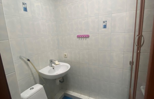 Оренда фасадне комерційне приміщення офіс, салон, магазин вулиця Пекарська центр місто Львів, фото 8