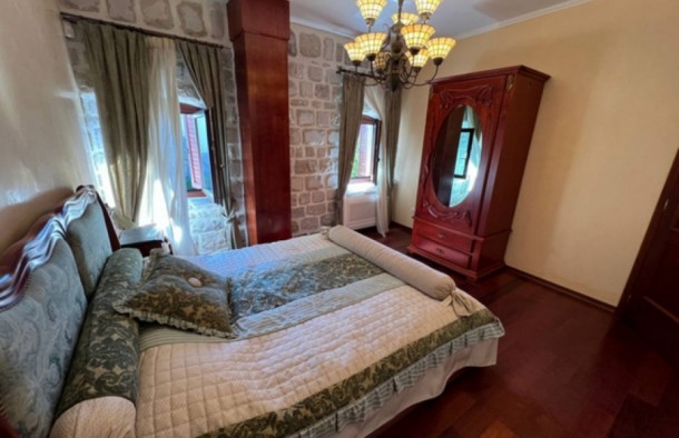 Продаж вілл і будинків в Чорногорії в Каменарі km01473.4bd_s8780, фото 23