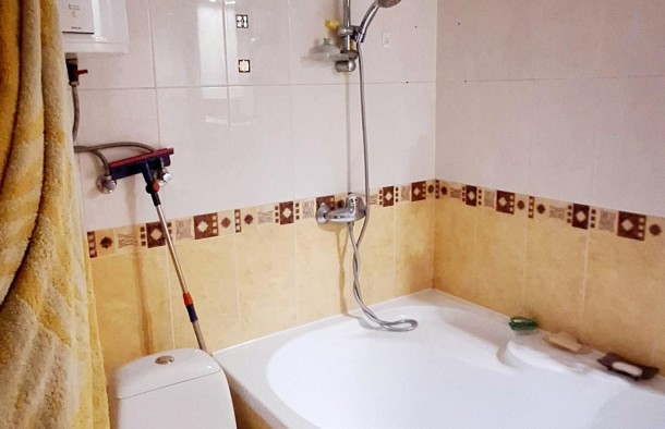 Продаж 3х кімнат. квартири вул. Запорізька поруч Малий ринок., фото 5