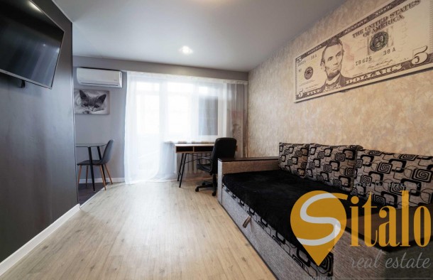 Продаж однокімнатної квартири вул. Поштова площа Вернадського., фото 1