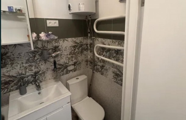 Продаж 1 кімнатної з ремонтом малосімейка вул.Пулюя, фото 4