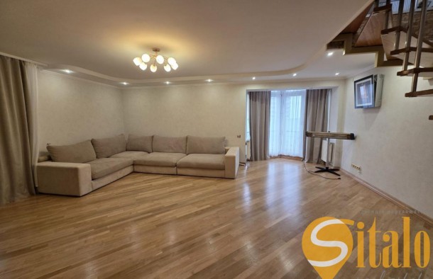 Продаж дворівневої квартири з бонусним третім рівнем біля Парку Культури, фото 4