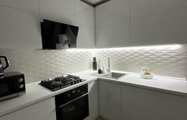 Продаж 2х кімнт. квартири вул. Шкільна біля Малого ринку., фото 2