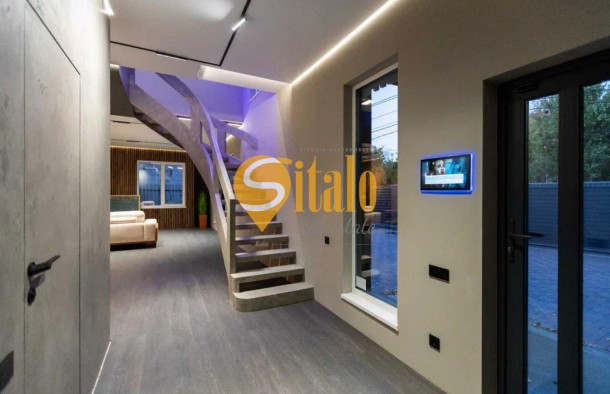 Сучасний будинок з якісним ремонтом біля метро Славутич, Осокорки, фото 8