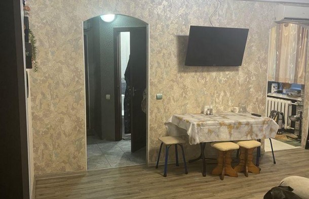 Продаж 3х кімн. квартири по вул. Перемоги, район Алеї Роз., фото 4