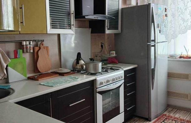 Продам 4х кімнатну  квартиру по вул. Калнишевського, фото 1