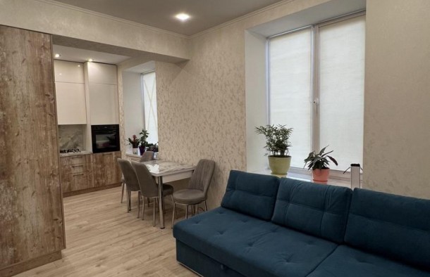 Продаж 2х кімнт. квартири проспект Соборний, район Сталеварів., фото 6