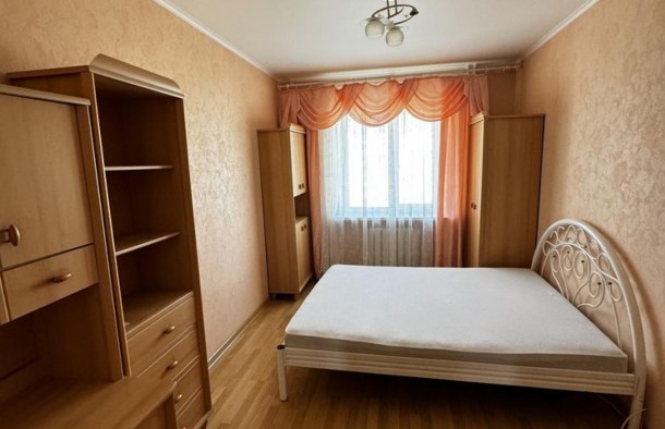 Двокімнатна в райні Амстора з меблями та технікою., фото 3