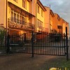 Продаж котеджу з євроремонтом та меблями у центральній частині міста Винники, фото 1
