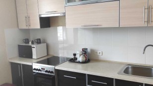 Продається 3х кімнатна квартира на Великому Лузі