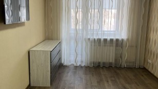 Продаж однокімнатної квартири вул. Незалежної України.