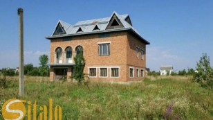Не терміновий продаж  Будинок  20 сот 10 км до міста
