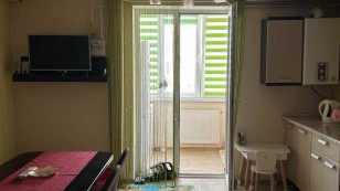 Продаж 2 кім квартири з ремонтом і меблями