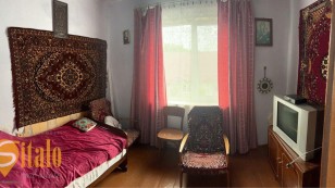Продаж 2 к. Галицький рн сад, город,півниця