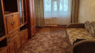 Однокімнатна  по Автозаводській ,Південній мкрн.