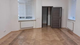 Оренда _ комерційна нерухомість 75 м у центрі Львова по вул. Глібова 12